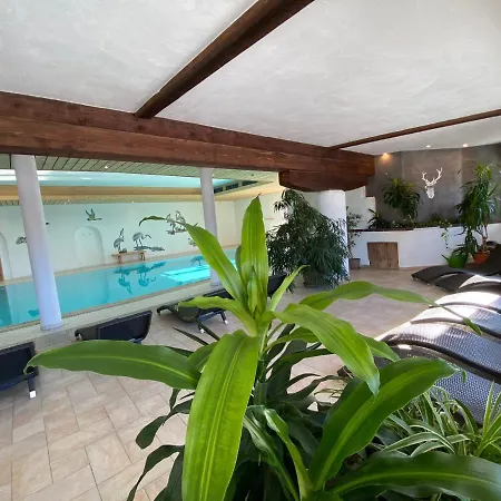 伯格特洛尔酒店