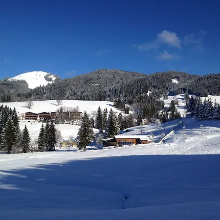 Berghoteltirol 호텔 융홀츠