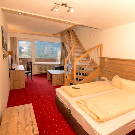 Berghoteltirol 호텔 융홀츠