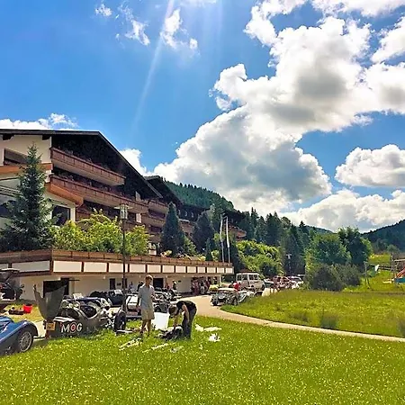 Berghoteltirol 4*