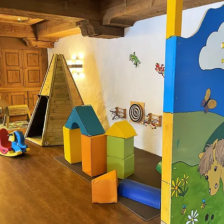 Hotel Berghoteltirol 4*