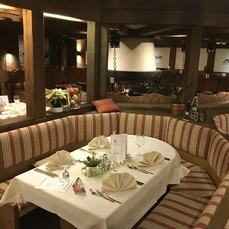 Berghoteltirol Отель