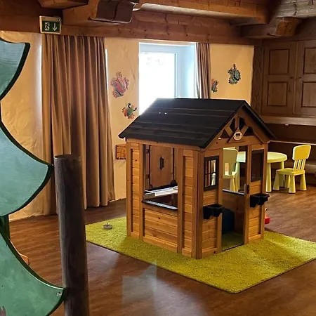 Berghoteltirol ホテル 4*
