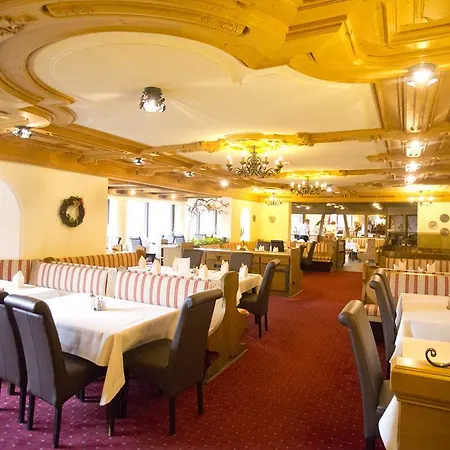 ホテル Berghoteltirol ユングホルツ